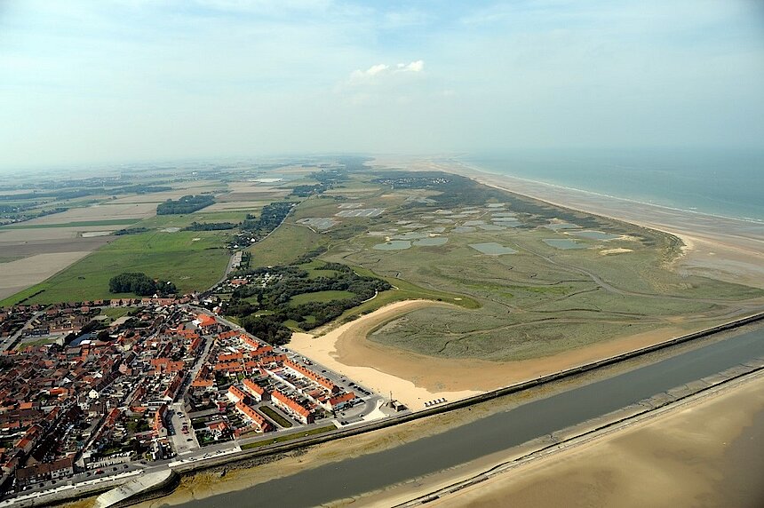 Zone naturelle d'une grande richesse écologique, le parc de l’Estran a été entièrement réaménagé sur le front de mer de Grand-Fort-Philippe. 